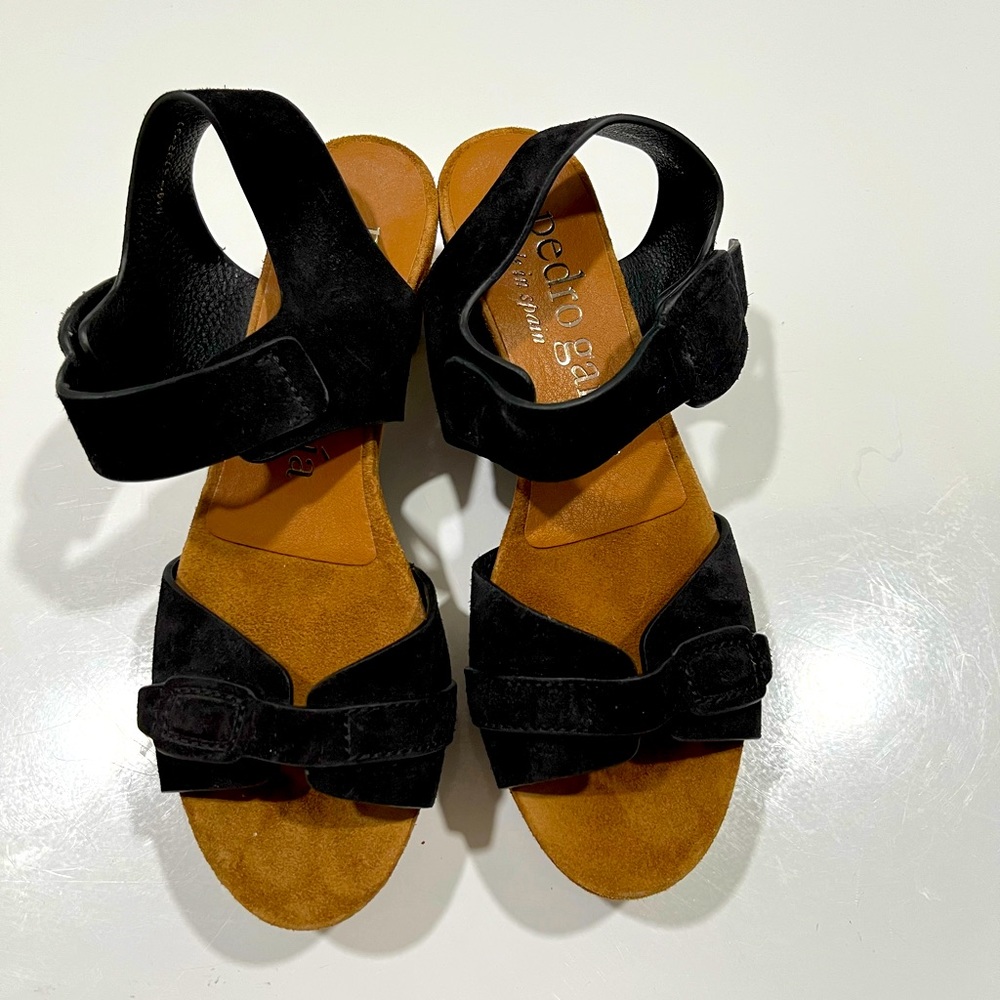 Pedro Garcia Black and Tan sandal